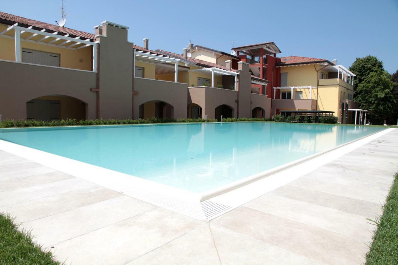 Vanilla Apartment Peschiera del Garda Bagian luar foto