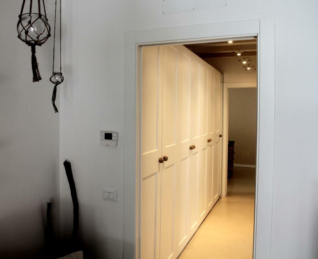 Vanilla Apartment Peschiera del Garda Bagian luar foto